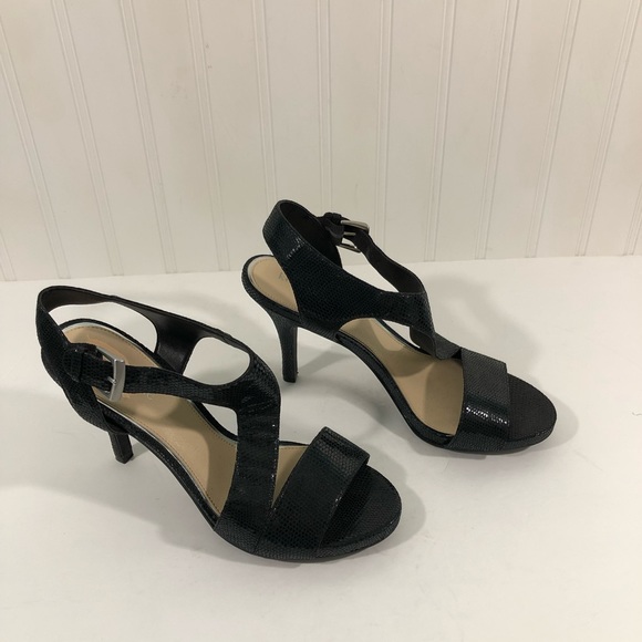 Kelly and Katie black shoes - Picture 4 of 9